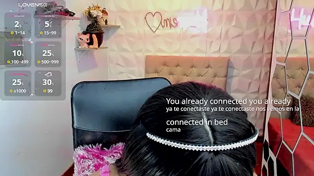 Snapshot of hurrencam chatting on March 15, 1:06 pm hurrencam online show from March 15, 1:06 pm