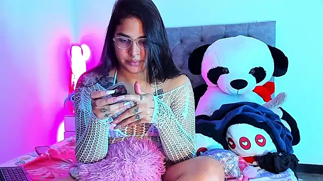 mabellfox online show from November 23, 5:15 pm