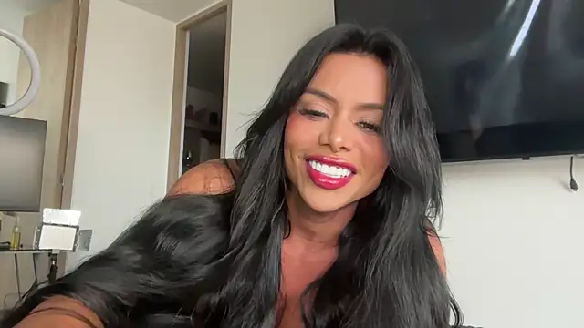Snapshot of HOT_LADY_777 chatting on February 13, 9:50 pm HOT LADY 777 online show from February 13, 9:50 pm
