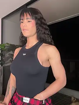 Helenbronwx online show from January 4, 12:16 am