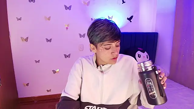 9 Fernanda 9 online show from November 18, 12:27 pm