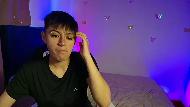 9 Fernanda 9 online show from March 7, 3:51 pm