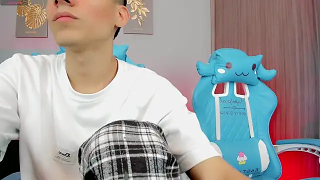 jake and joaquin online show from February 25, 8:51 pm