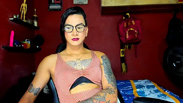 dariell smokesexx online show from October 18, 9:13 am