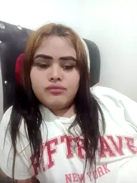 Snapshot of antonellasex1998 chatting on December 16, 8:52 am antonellasex1998 online show from December 16, 8:52 am