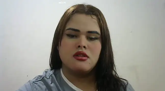 Snapshot of antonellasex1998 chatting on December 27, 1:07 pm antonellasex1998 online show from December 27, 1:07 pm