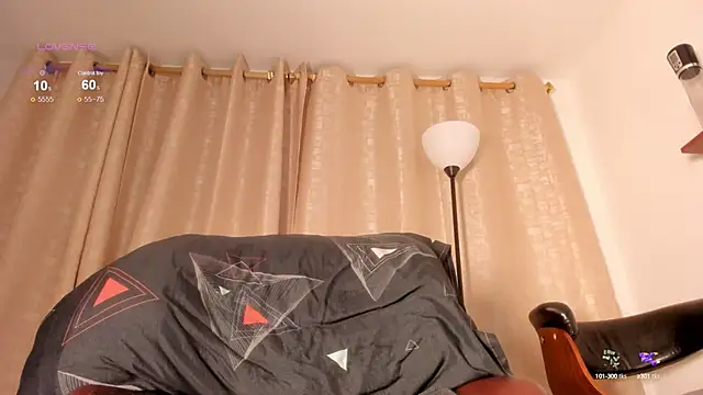 isabelsexysmile  online show from September 26, 12:40 am